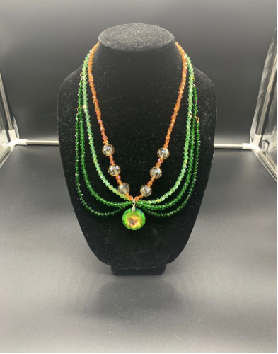 French Style Delicate Green and Gold Crystal Statement Necklace Beautiful Very Sparkly